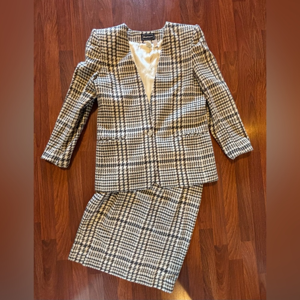 Vintage Requirements Women 10/12 Polyester Business Skirt Suit Blazer Plaid M/L